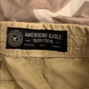 American Eagle Outfitters Shorts - Men’s medium American Eagle cargo shorts American Eagle Outfitters Shorts - Men’s medium American Eagle cargo shorts
